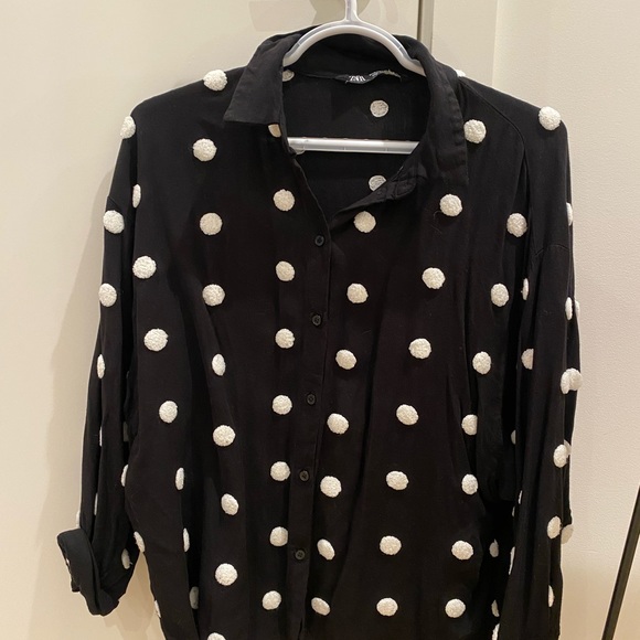Black blouse with white dots - Picture 3 of 4